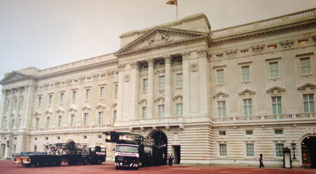 An old photo of Buckingham Palace showing a Vanguard crane.